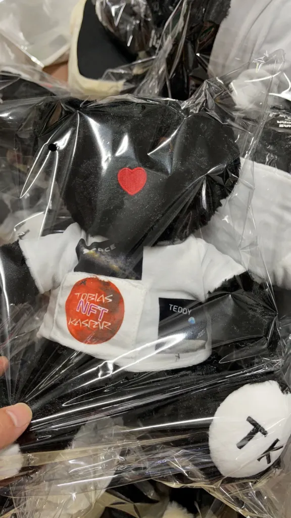 Tobias Kaspar NFT Space Teddy