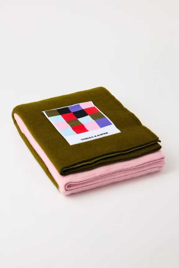 Tobias Kaspar Duochrome Blankets