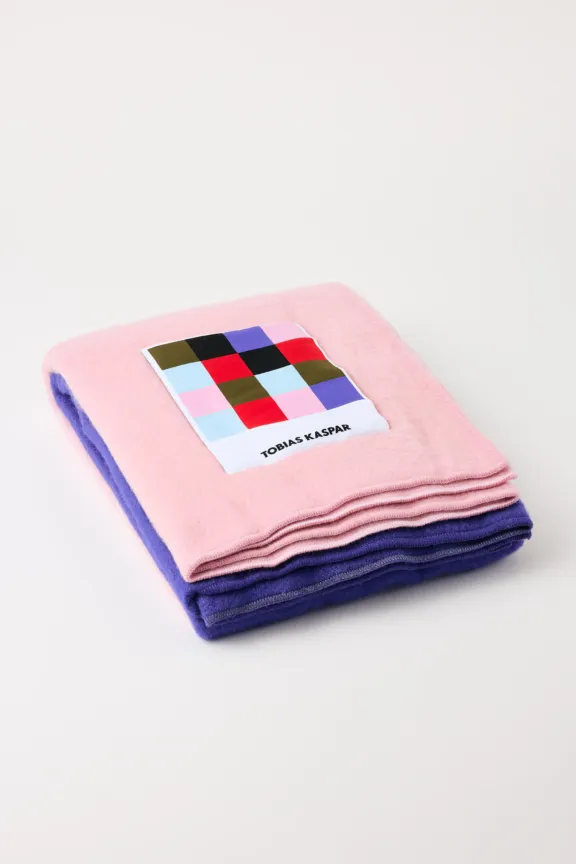 Tobias Kaspar Duochrome Blankets