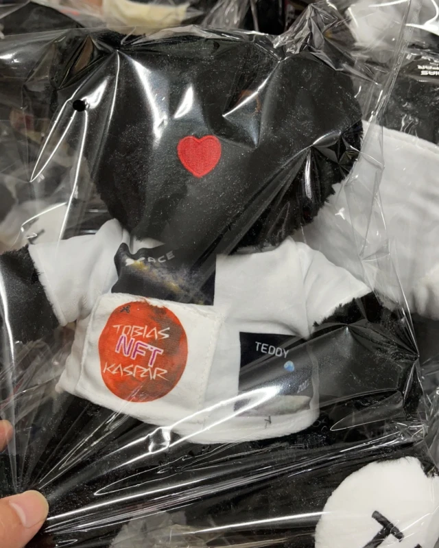 Tobias Kaspar NFT Space Teddy